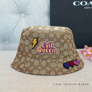 ✨ของแท้100%✨ หมวก Coach Disney X Coach Signature Jacquard Bucket Hat With Evil Queen No. CC406