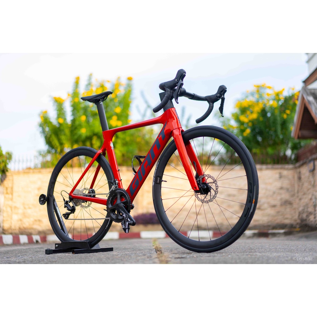 จักรยานเสือหมอบ Giant Propel Advanced 2 Disc 2022 ชุดขับ 105 11speed