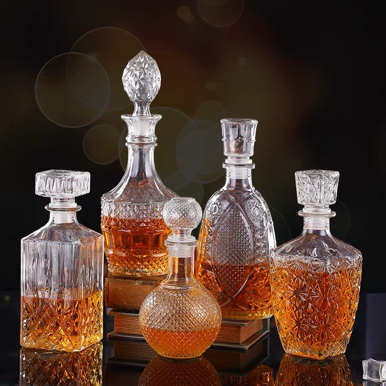 พร้อมส่ง [BK holiday shop] ขวดเหล้า ใส่ ดอง วิสกี้ ไวน์ โหล บ๊วยสุดเรียบหรูลวดลายสวยงาม