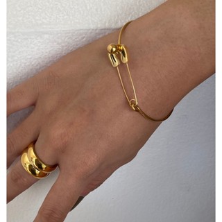 𝐴𝑆𝐻𝐼𝑅𝐴 (18k gold plated) safety pin bangle กำไลแฟชั่น กำไลแสตนเลส กำไลผู้หญิง งานพรีเมียมไม่ลอกไม่ดำ กำไลข้อมือผู้หญิง