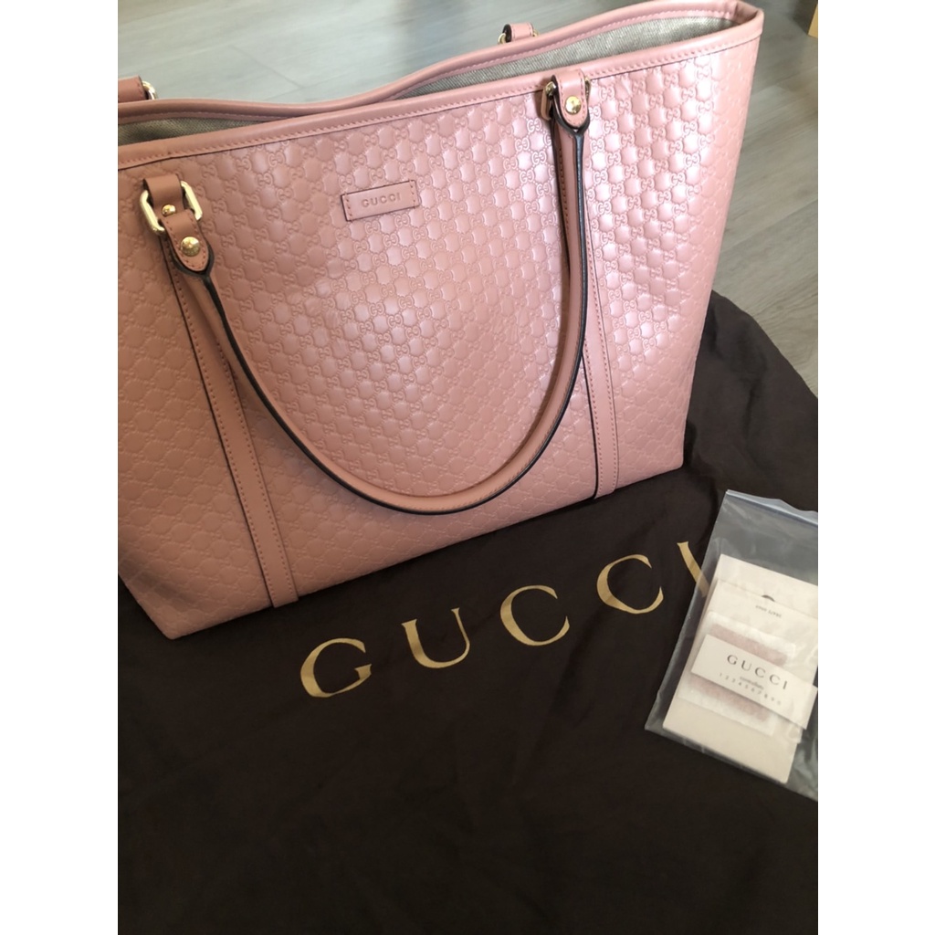 กระเป๋ากุชชี่แท้ สะพายข้างสีชมพู Auth Gucci Micro GG Tote Bag Pink Leather Good