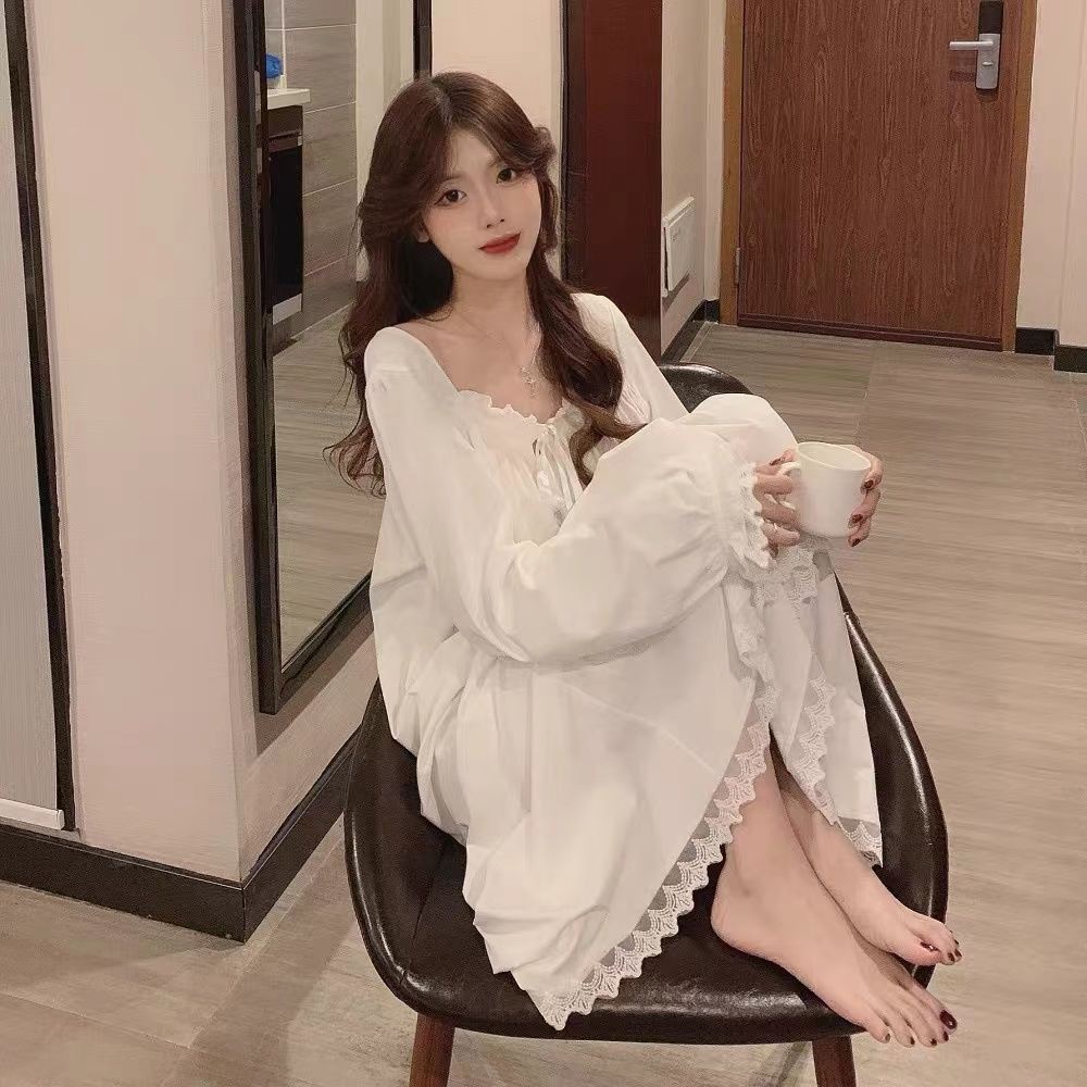 ชุดนอนผู้หญิงแขนยาว สไตล์เจ้าหญิง ลูกไม้ สีขาว โบว์ผูก ชุดลําลอง 3XL