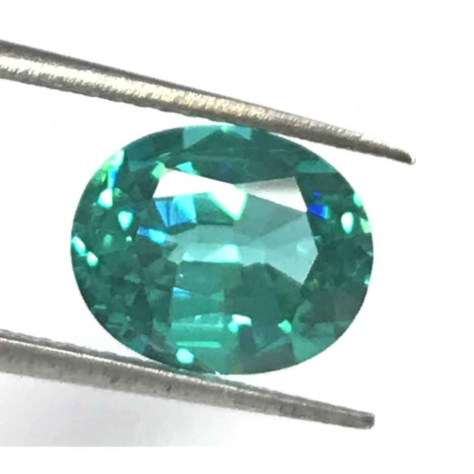 พลอยสี YAG Paraiba ขนาด 3.94 กะรัต 3.94 cts YAG paraiba color gemstone