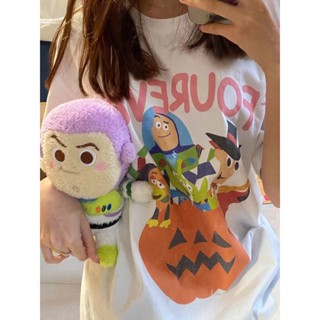 【เสื้อยืดใหม่】4EVER สนุกการ์ตูน Toy Story Retro Graffiti พิมพ์ผู้ชายและผู้หญิงคู่หลวมรอบคอแขนสั้นเสื้อยืด