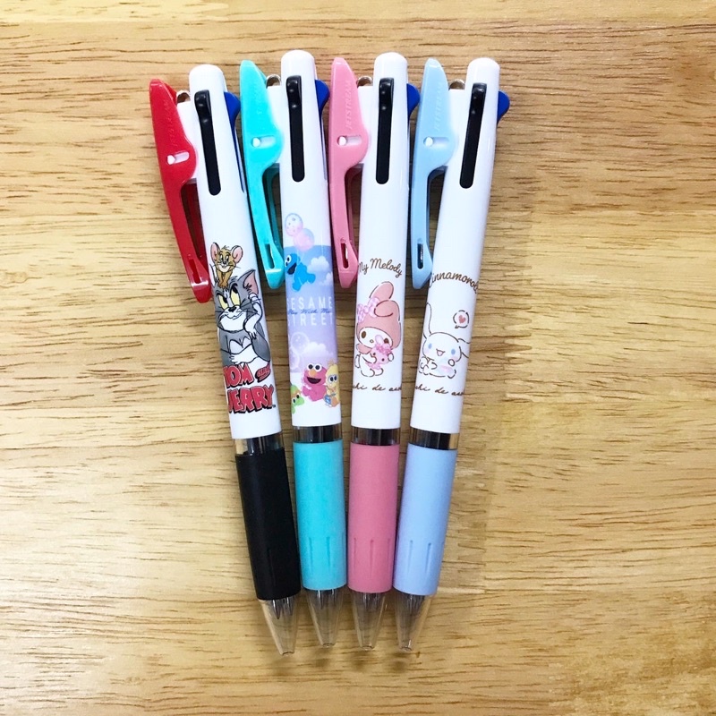 ปากกาลูกลื่น Jetstream หมึก 3สี Monchhichi / Miffy/ Tom&JERRY / Sesame Street / Doraemon / Kirby ราคา ถูกที่สุด ดีลบีเคเค แกลเลอรีภาพที่ 2