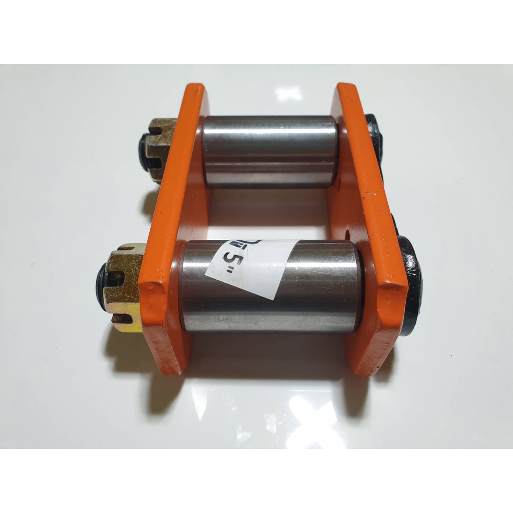 โตงเตงอัดจาระบี+บู๊ช NISSAN BIG-M ขนาด5"นิ้ว ตัวละ480-