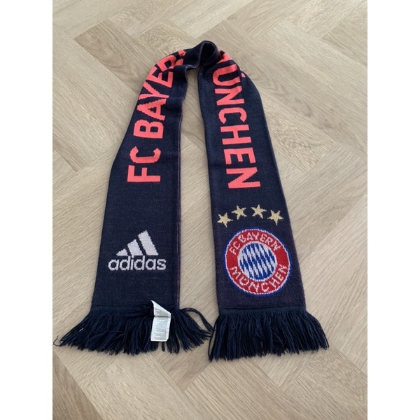 ผ้าพันคอ adidas : bayern munich (ของแท้จากสนาม)