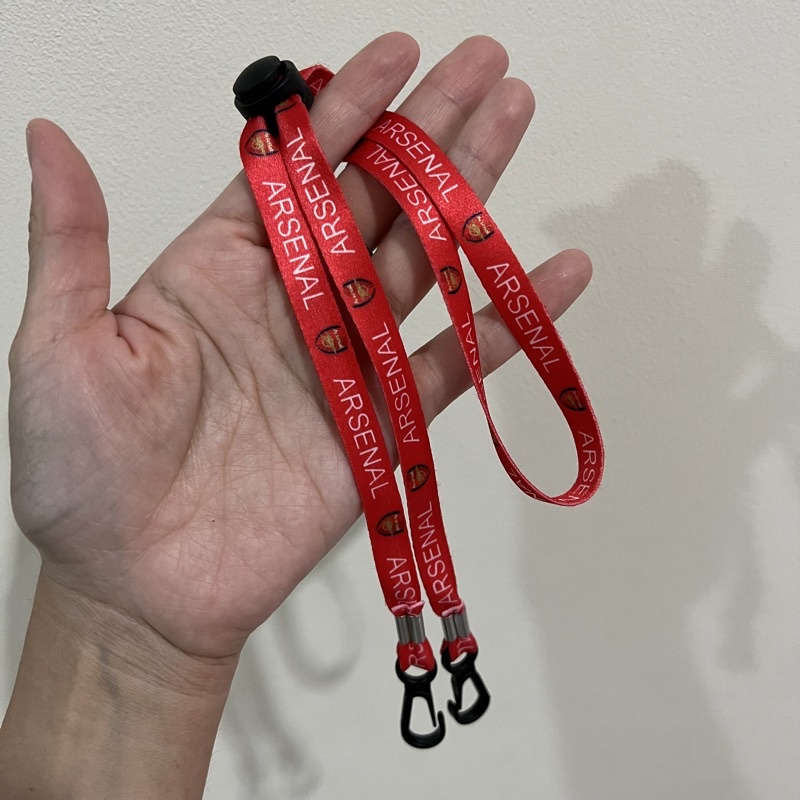สายคล้องแมสอาเซนอล Asenal สีแดง