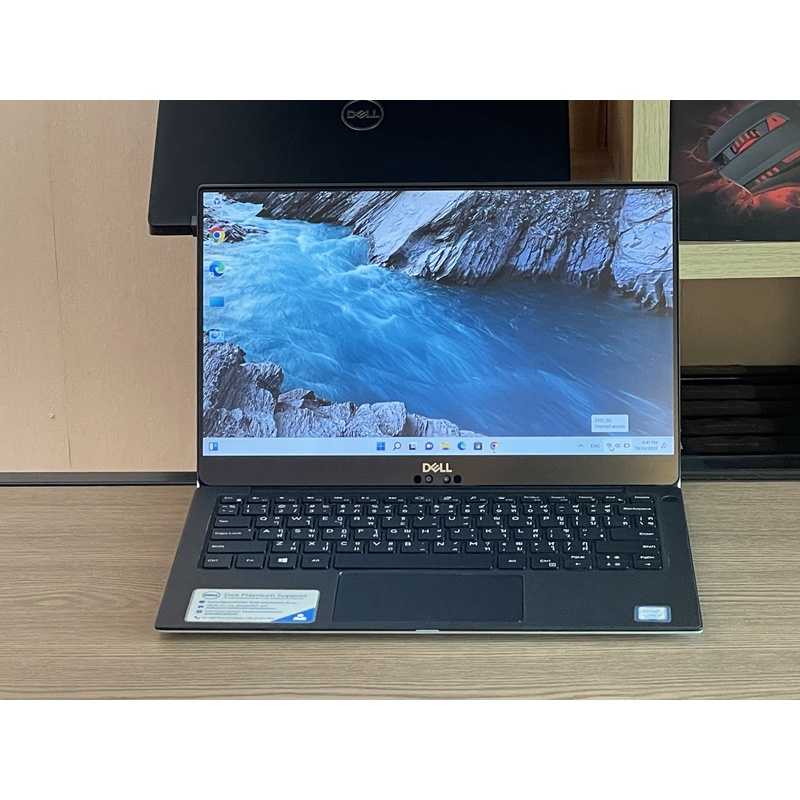 Dell XPS 9370 i7-8550U SSD512GB RAM16GB Ultra HD 4K IPS TouchScreen Win 10 Home