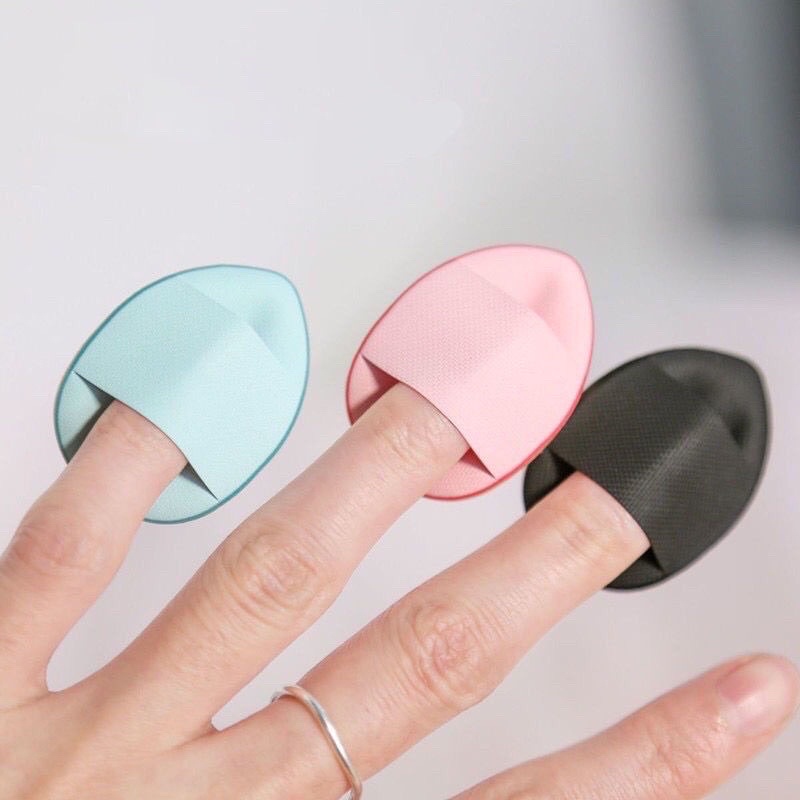 P-02✨พัฟฟองน้ําแต่งหน้า รูปนิ้วมือ ขนาดเล็กฟองน้ําเกลี่ยรองพื้น สวมนิ้ว สําหรับลงรองพื้นคอนซีลเลอร์ เเบบพกพา คละสี - รูปที่ 4