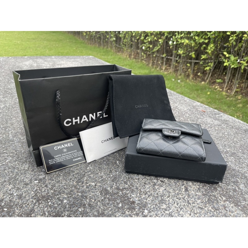 chanel tri fold wallet เจ้าของขายเอง