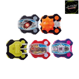 Gashapon raise buckle 02