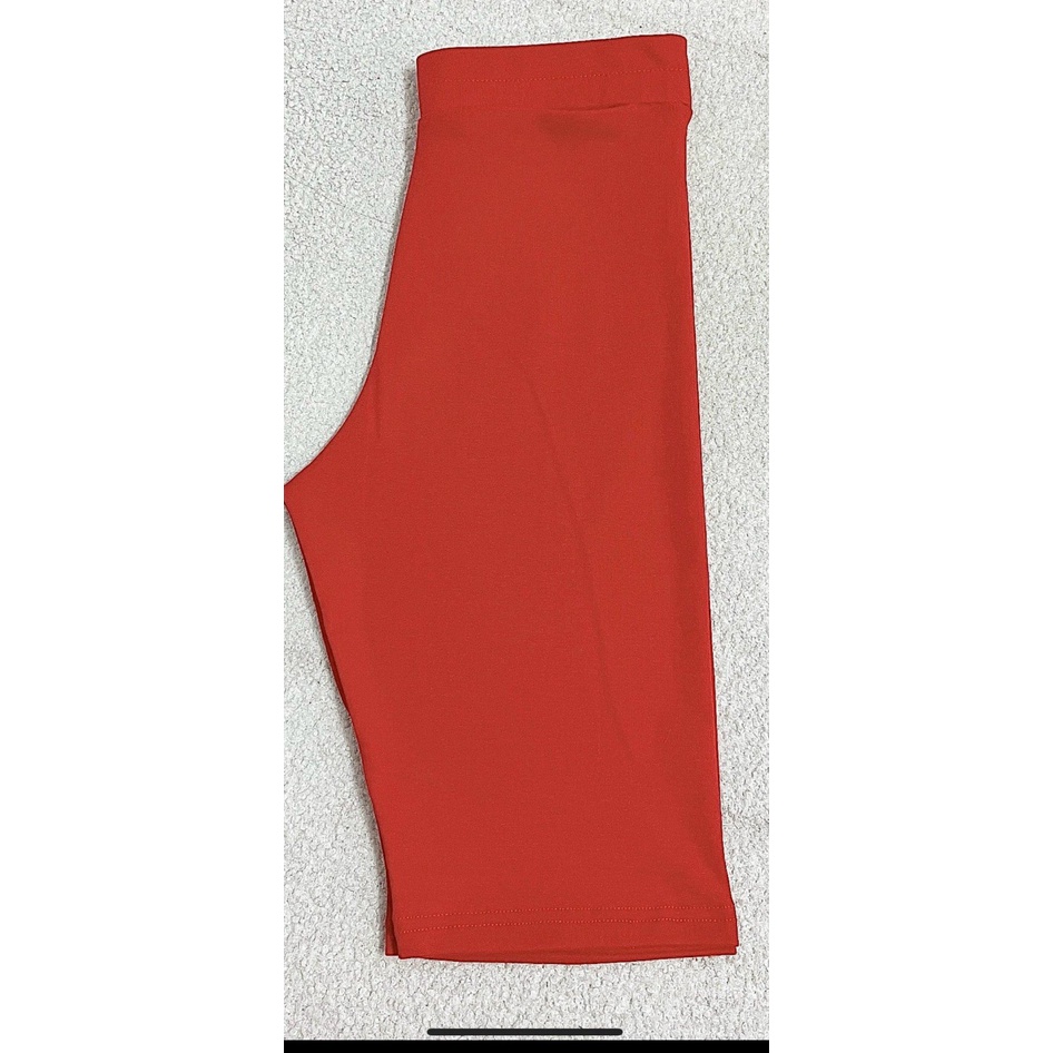 กางเกงขาสั้นสีแดง - Q21