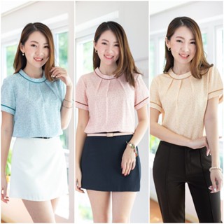 Narinari : NT1476 Folded Front Mini Heart Blouse เสื้อทำงาน (ใช้โค้ด NARISP9 ลดทันที 65.- เมื่อช็อปครบ 500.-)