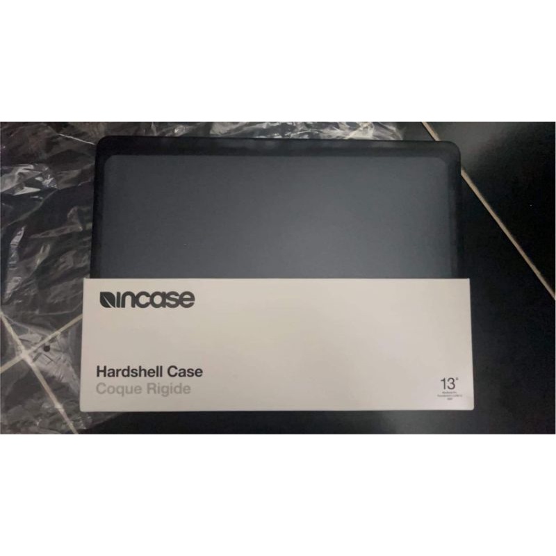 Incase 13” Hardshell Case for MacBook pro #3