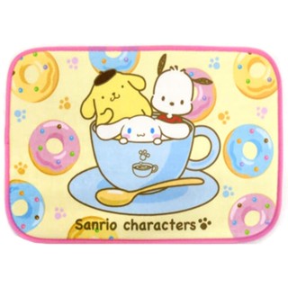 พรม Sanrio Characters Atakuji แบบ Pochacco x Cinnamoroll x Pompompurin ขนาด 60 x 40 ซม.