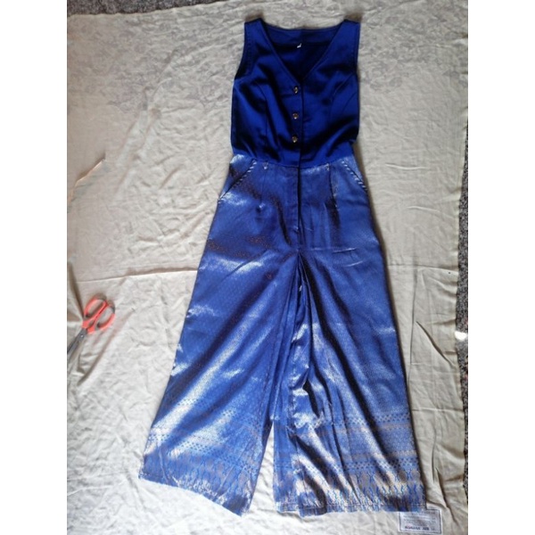 จั๊มสูทผ้าไทย ผ้าไหมลาว ชุดผ้าไทย ชุดคุณครู thai traditional dress,  myanmar traditional dress,  lao