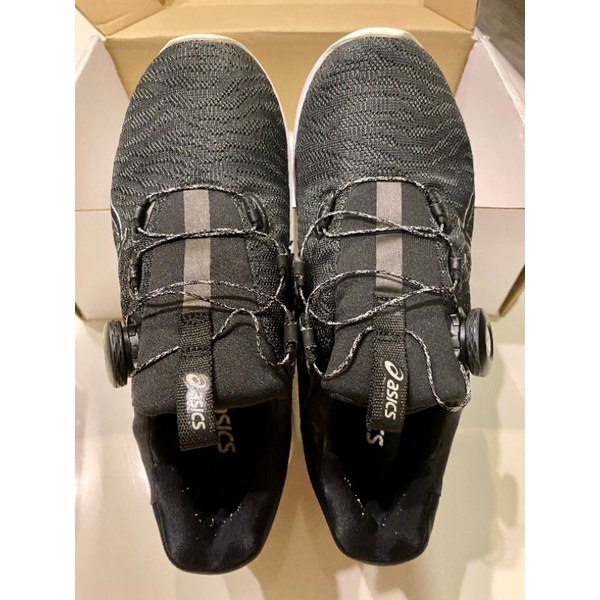 รองเท้าวิ่ง asics มือสองสภาพ 93%++