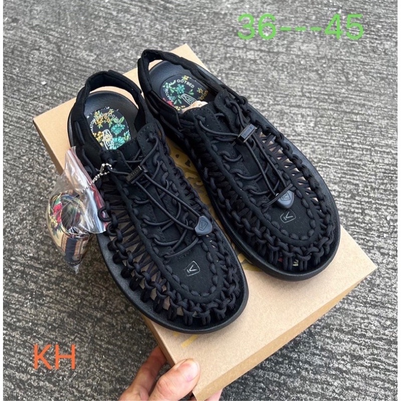 รุ่นมาใหม่❗️❗️รองเท้าแตะ KEEN งาน Hiend สายแคมป์ปิ้ง ไซส์ 36--45(อุปกรณ์ครบกล่อง)