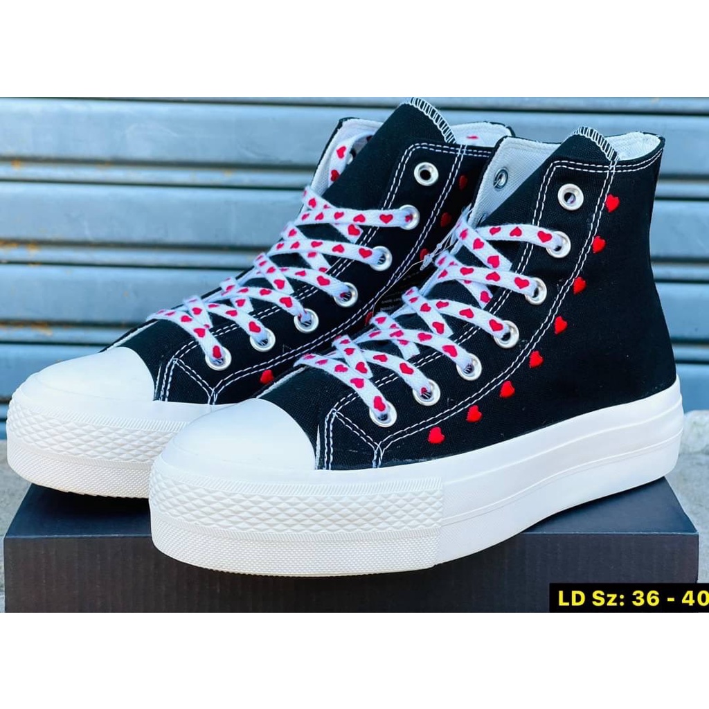 Converse All Star รองเท้าผ้าใบผูกเชือกแบบหุ้มข้อพร้อมกล่อง