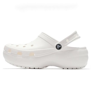 crocs แท้ Crocs classic platform clog สีขาวส้นสูง4.1cm รองเท้าแตะแพลตฟอร์ม เสริมส้น สไตล์คลาสสิก สําหรับผู้ชาย และผู้หญิ