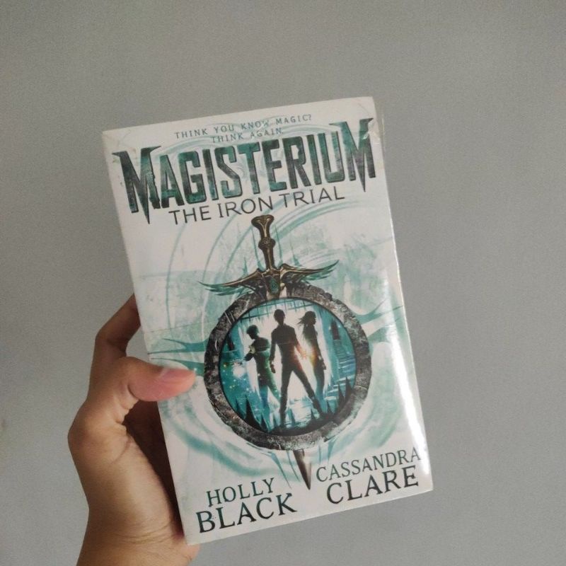 หนังสือชุด Magisterium