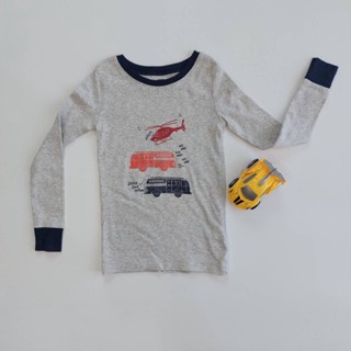 เสื้อยืดเด็ก Unisex แขนยาว ลายรถ Old Navy ของใหม่