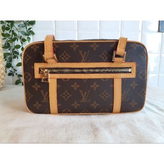 lv cite  monogram mm