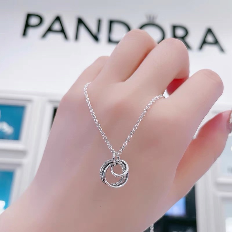 [พร้อมส่งทีไทย]Pandora เงิน925 สร้อยคอสร้อยคอพร้อมจี้ Family Eternal Pendant Necklace ของขวัญสำหรับคนพิเศษของแท้ 100%P21