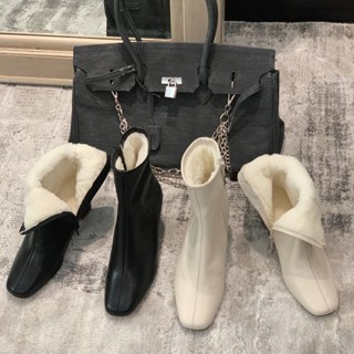 SH18 Heel and Fur Boots บูทส้นสูงลุยหิมะบุขนกันหนาว