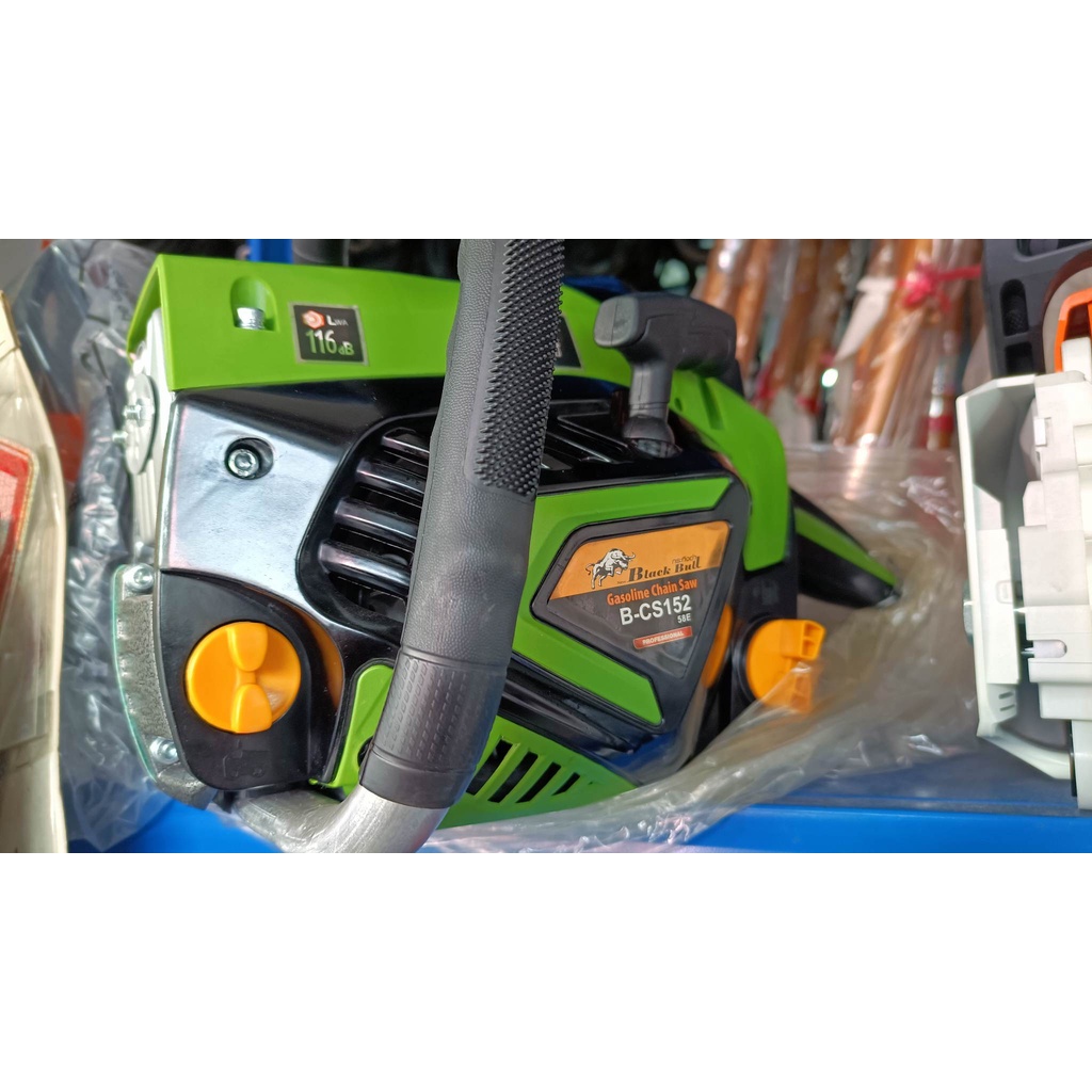 เลื่อยโซ่ยนต์, เลื่อยยนต์, เครื่องตัดไม้, เครื่องเลื่อยไม้ Black Bull กระทิงดำรุ่น5200 5800 และ รุ่น