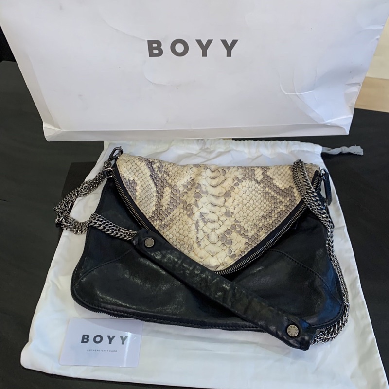 CO221006450] Boyy / Slash