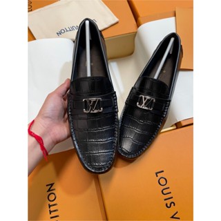 [ พร้อมส่ง ] LV Loafers Size 40 - 46 [ ORI ]