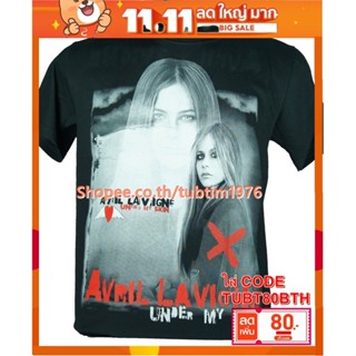 เสื้อวง Avril Lavigne เสื้อยืดวงดนตรีร็อค เสื้อวินเทจ แอวริล ลาวีน AVR428