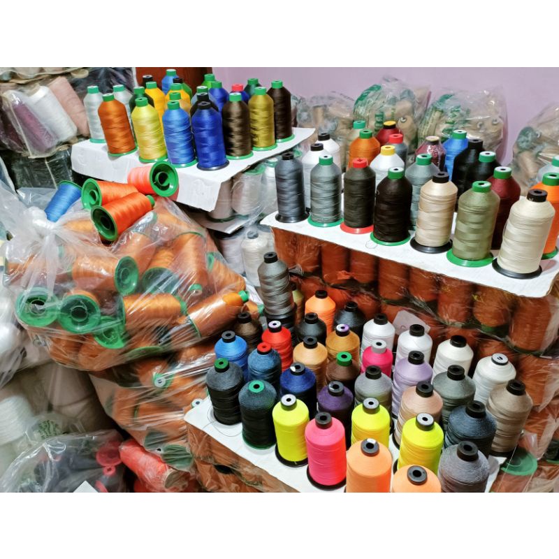 หลอดใหญ่ ด้ายไนล่อน Nylon เย็บหนังเบาะ 420/3 TKT020 No.8