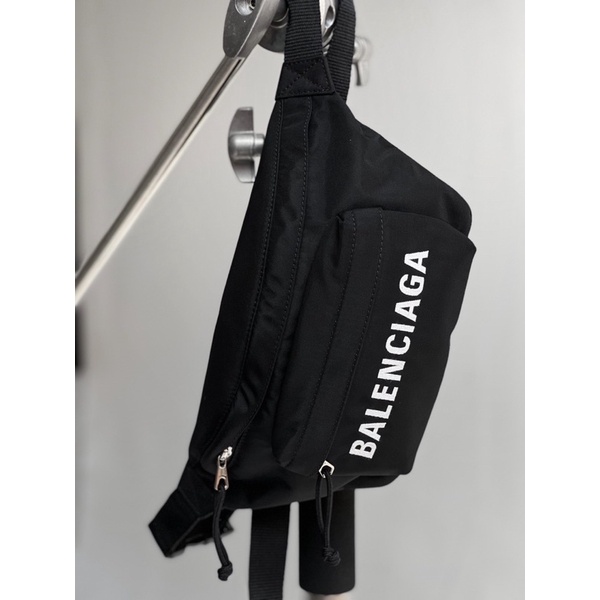 New‼️ Balenciaga belt bag ดำ