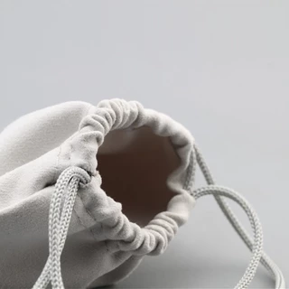 Caravan Crew Pouch bag for Earphones/ Cable/ Cosmetics ถุงผ้าหูรูด ขนาด 10*12cm
