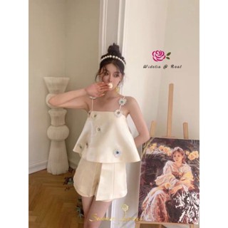 พร้อมส่ง🌼 เสื้อสายเดี่ยวดอกไม้🌼 เพชร pop up+ขาสั้น สีครีม widelia @real🌼 pill