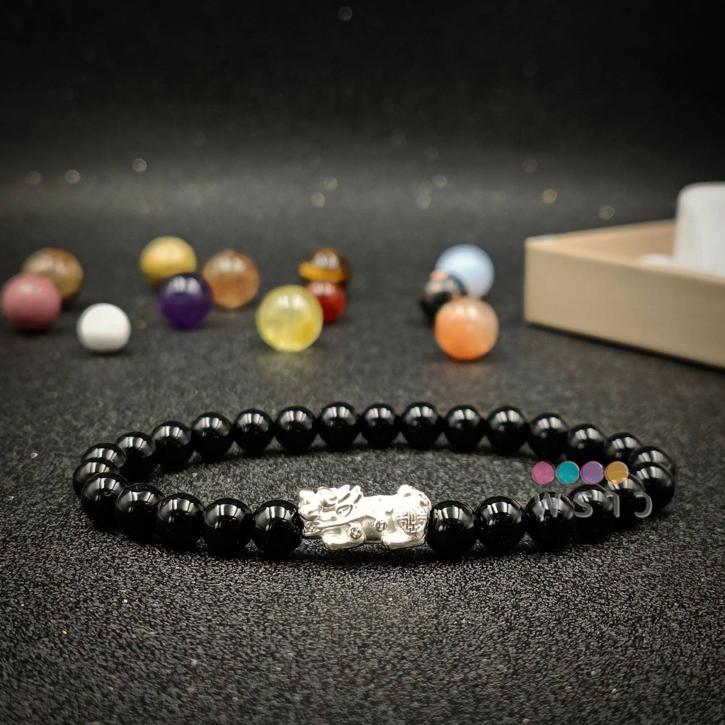 (พราว) ปี่เซียะเงินแท้+โอนิกซ์ (Onyx) ขนาด 6 มม. พลังแห่งการรู้อนาคต และดึงดูดโชคลาภ ผ่านพิธีบรรจุพุทธคุณเรียบร้อยแล้ว