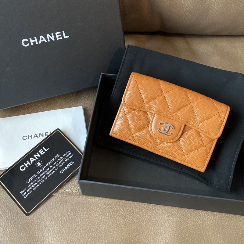 Chanel Classic Caviar Mini Wallet Holo31