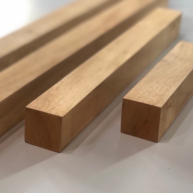 ไม้เมเปิล อเนกประสงค์ 4cm x 4cmยาว 110-150 cm