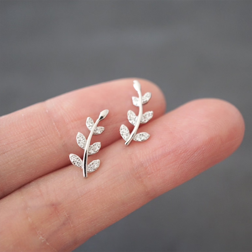 925 เงินสเตอร์ลิง Dainty Leaf Olive รูปเงินสีสตั๊ดต่างหูผู้หญิงเงา CZ ทุกวันสวมใส่แฟนซีสาวหูต่างหูแฟชั่นเครื่องประดับ