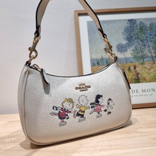 COACH x PEANUTS TERI SHOULDER BAG WITH SNOOPY AND FRIENDS MOTIF