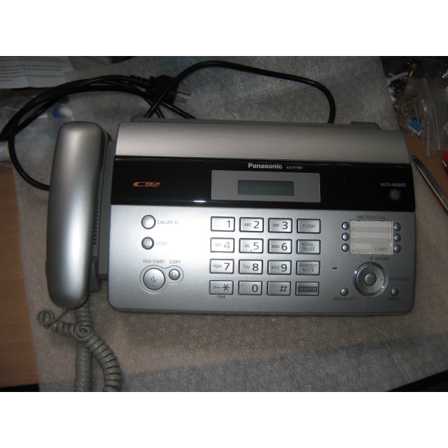 เครื่องโทรสารกระดาษความร้อนสีเงิน Panasonic รุ่น KX-FT981CX