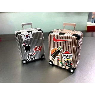 สติ๊กเกอร์ฟรี DIYกระเป๋าเดินทางสร้างสรรค์ AirPods Pro3 Case เหมาะสําหรับ Apple Airpods 4/1/2/3/pro/pro 2 Generation