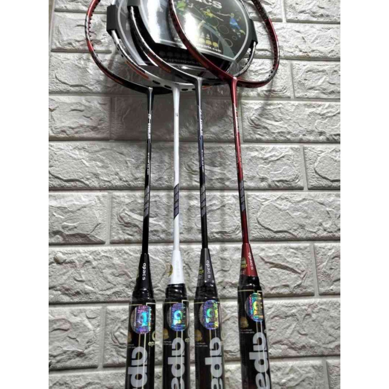 ไม้แบดมินตัน Apacs Z - Ziggler ใหม่! ความตึงเครียดสูงสุด 38lbs ต้นฉบับ 100%