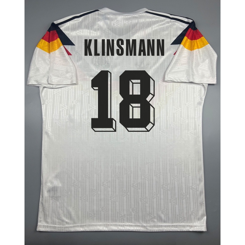 เสื้อบอล ย้อนยุค ทีมชาติ เยอรมัน 1990 เหย้า Retro Germany Home พร้อมเบอร์ชื่อ 18 KLINSMANN แชมป์บอลโลก