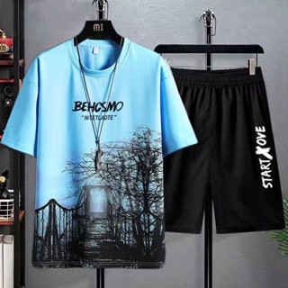 【พร้อมส่ง】 เสื้อยืดลําลอง ผ้าเรยอน ทรงหลวม เข้ากับทุกการแต่งกาย แฟชั่นฤดูร้อน สไตล์สตรีท สําหรับผู้ชาย [เสื้อผ้าลําลอง]