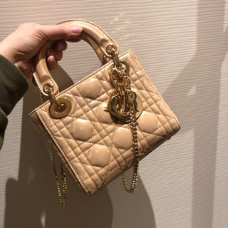 พรี​ ราคา8900 Dior Lady หนังแกะ กระเป๋าถือ กระเป๋าสะพายไหล่ กระเป๋าสะพาย17cm