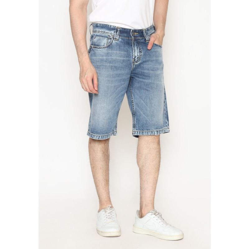 กางเกงยีนส์ขาสั้นลอยดั้งเดิม CFD395G / CFD051E